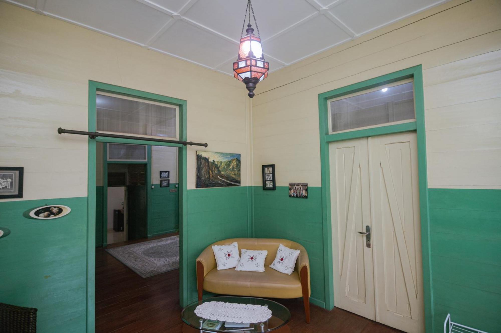 Rumah Nizar Holiday home